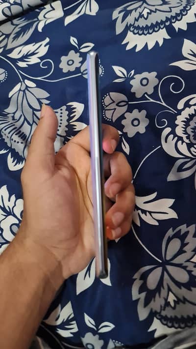 Huawei p30 pro 6/128gb Non Pta screen issue- Good condition