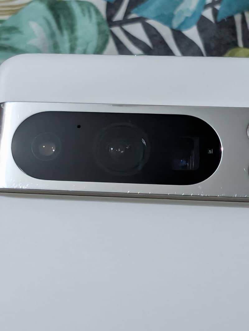 Google Pixel 8 Pro 1