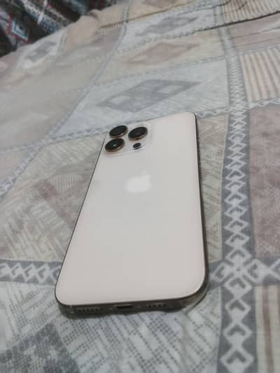 iphone 16 pro max JV