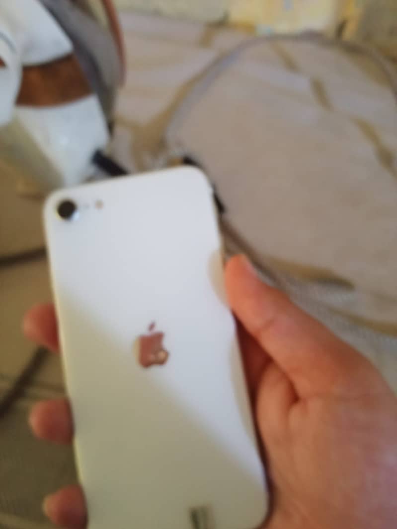 Apple iPhone SE 5