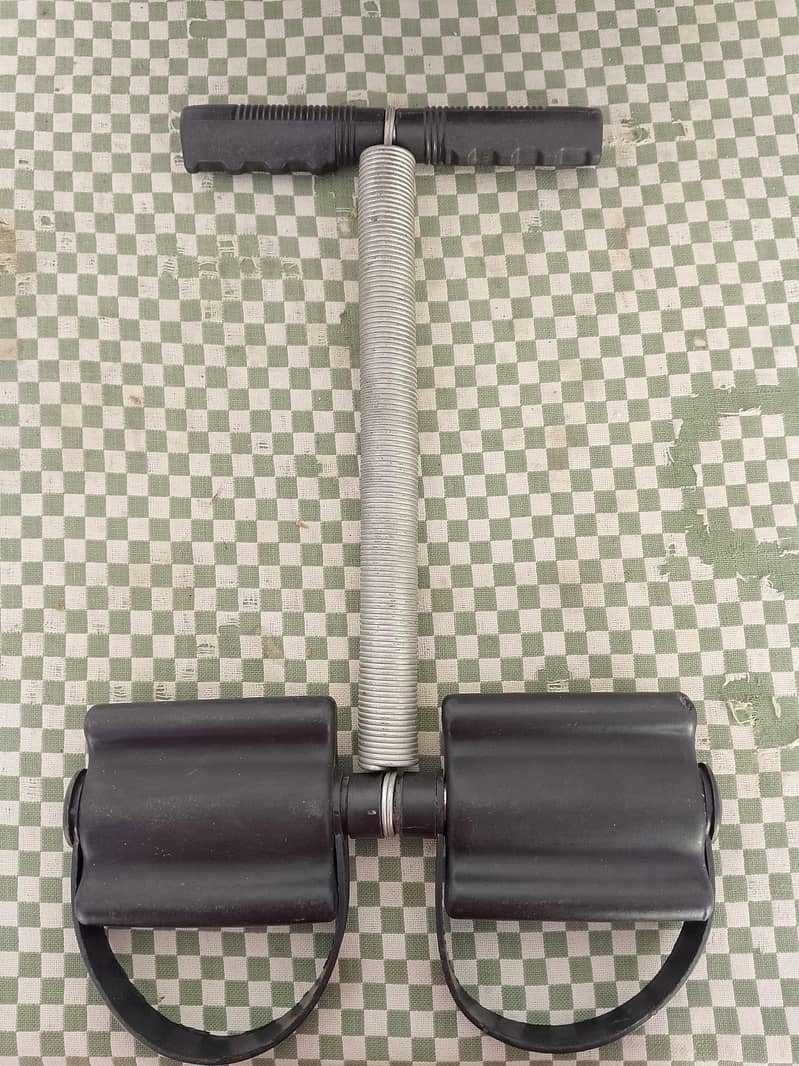 Used Tummy Trimmer Exercise Machine 1