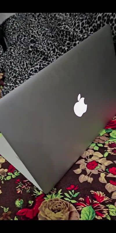 MacBook Air A1466