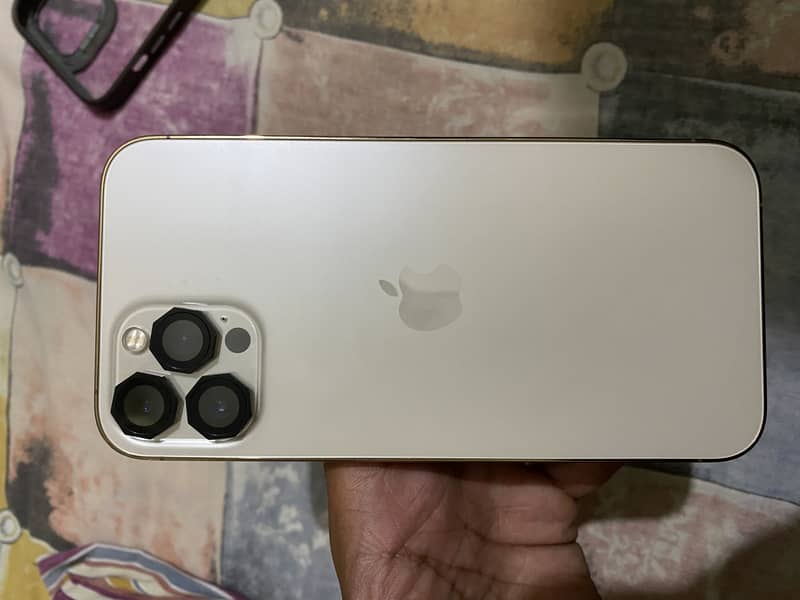 Iphone 12 pro max 7