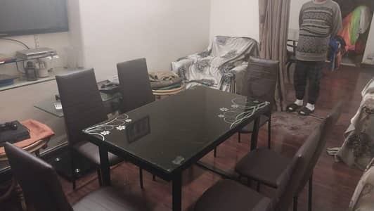 Chinese made glass top dining table