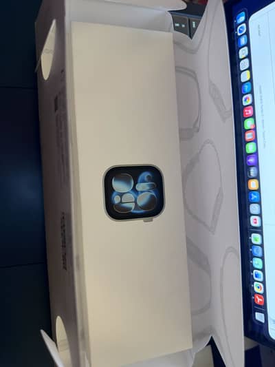 Apple Watch Series 11 - 46mm - Space Grey