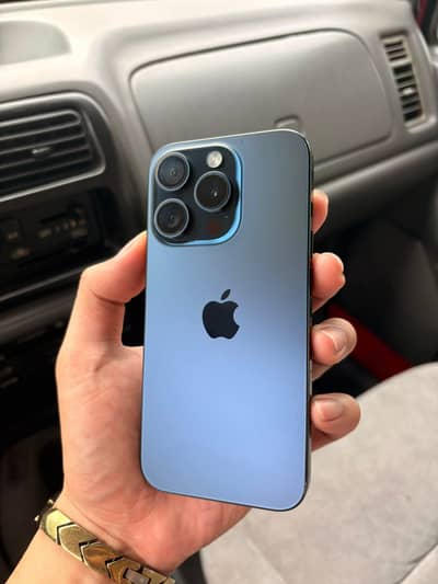 iPhone 15 pro factory unlock