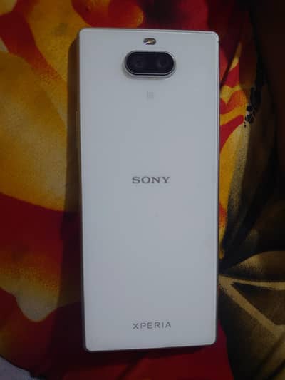 Sony Xperia 8 All okay