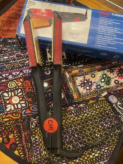 Hair straightener