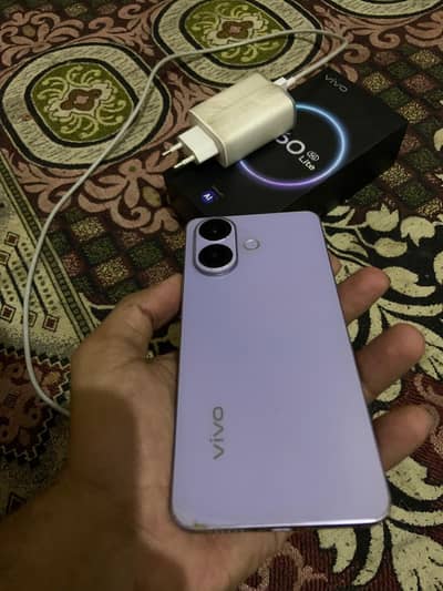 v60 lite 5g . . . 12 . . 12 . . . 256 GB