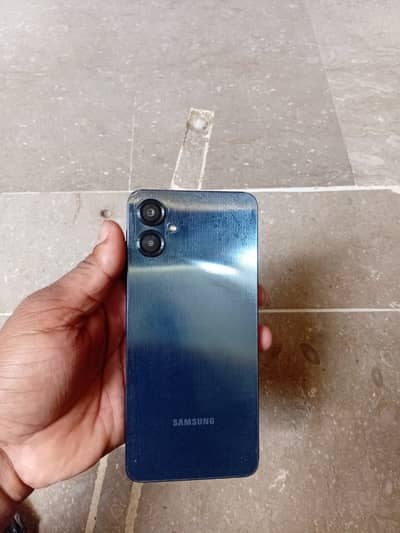 samsung A06 4/128 With box Pta approved