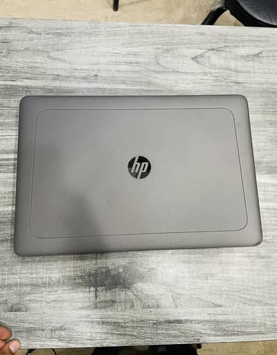Hp Zbook 17 G3 i7 6th gen 2gb Nvidia graphics card