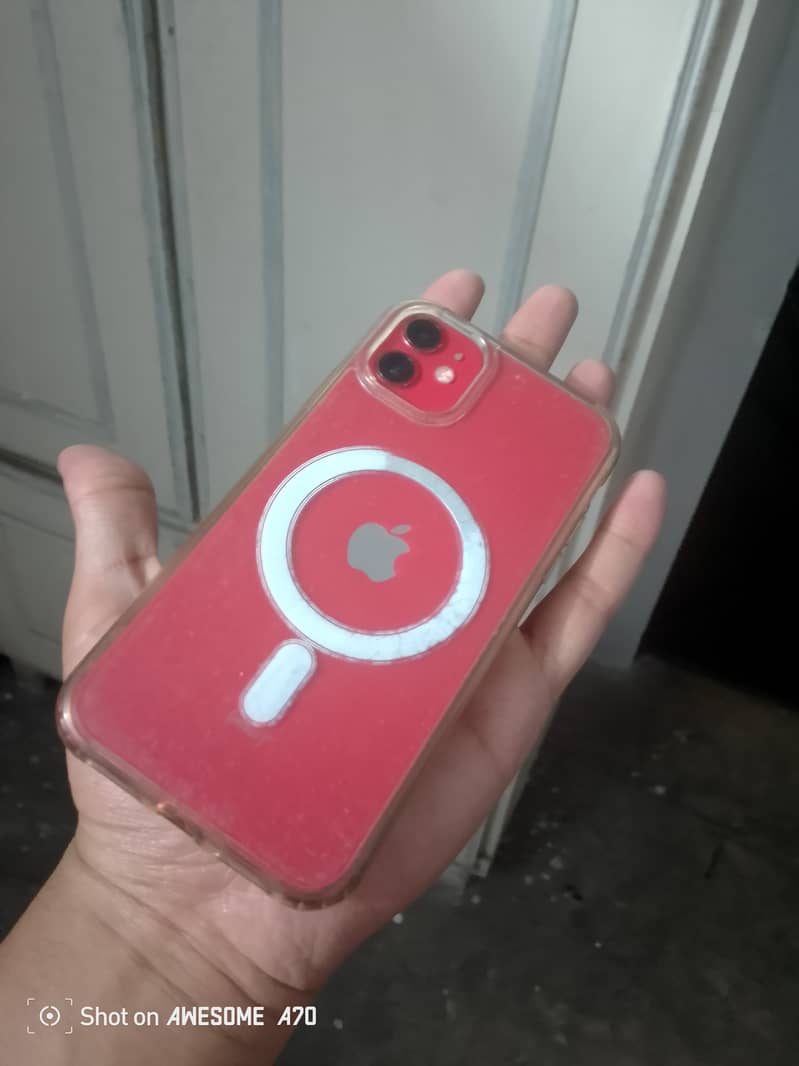iPhone 11 3