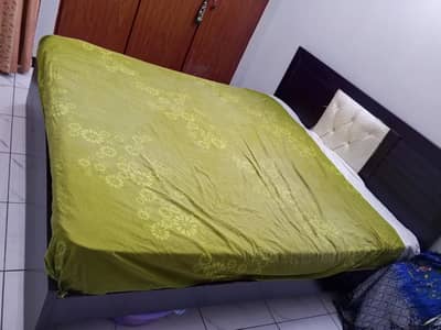 wood bed