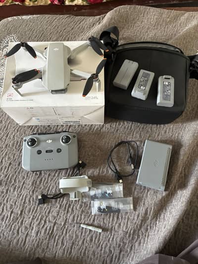 Dji mini 4k  fly more cambo