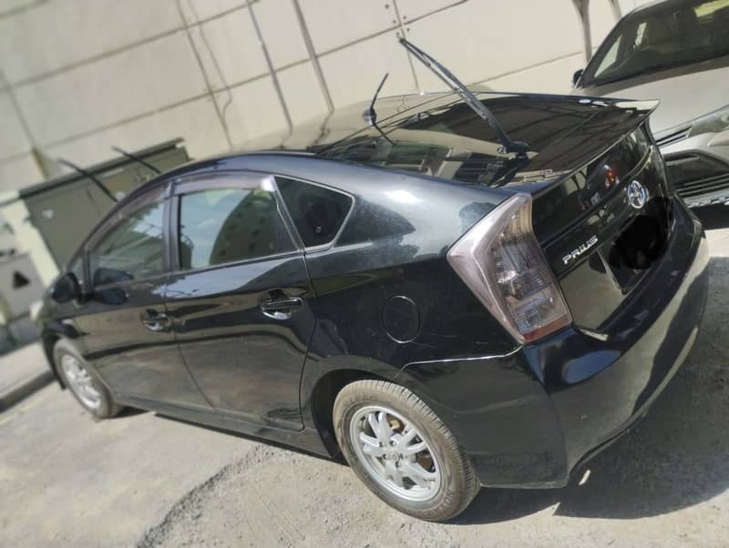Prius 2011 4