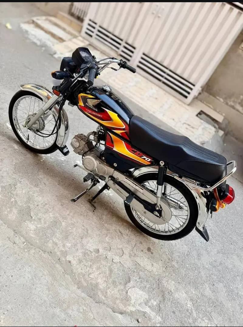 Cd 70 0