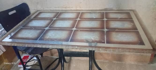 dining table with 4chairs