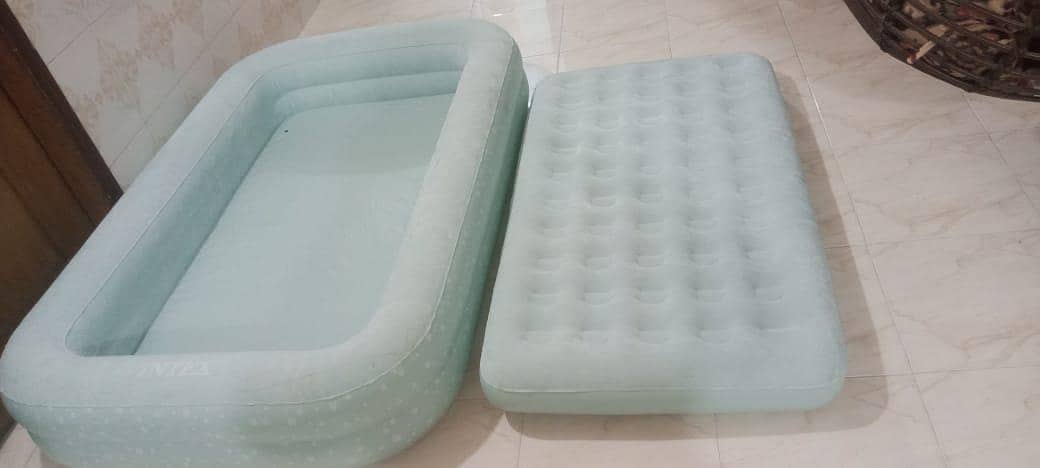 bed set and pool 2
