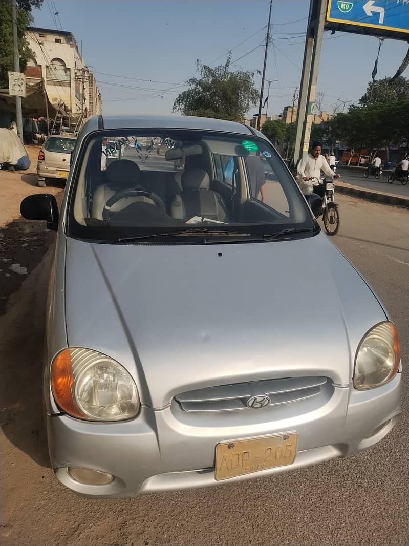 santro 2001 0