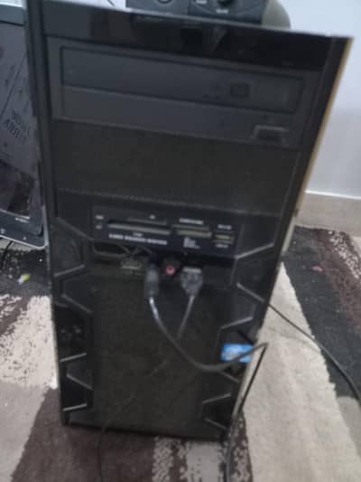 Core I5 3rd generation 4gb ram 2gb Nvedia Quadro K420graphic card CPU