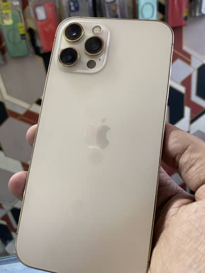 12 Pro Max Gold