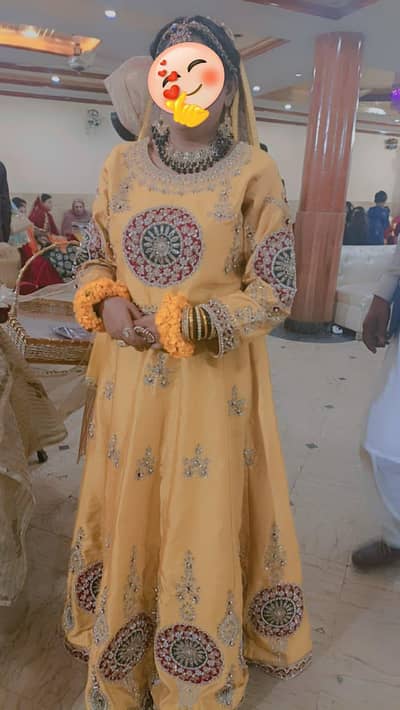 mehndi bridal lehnga