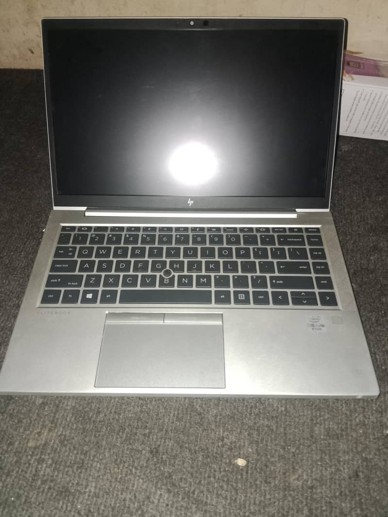 laptop 0