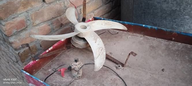 12v moter and 12v pump good condition for sale