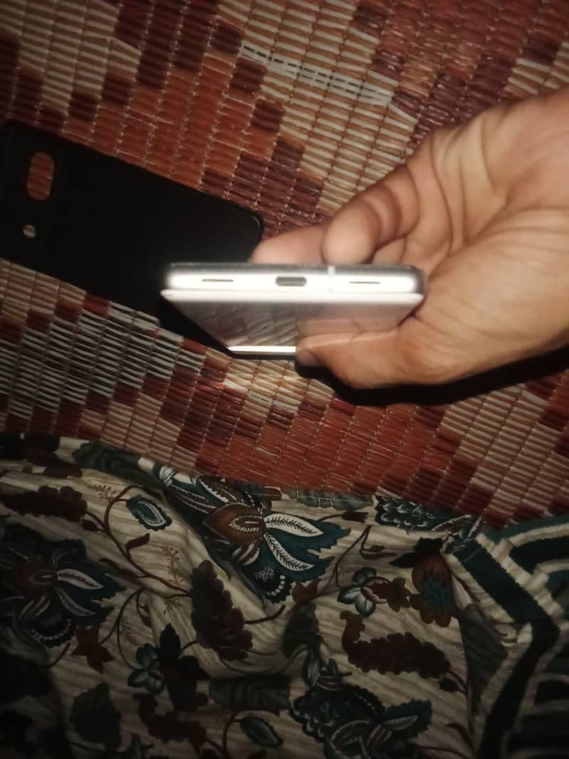 google pixel 7a 3