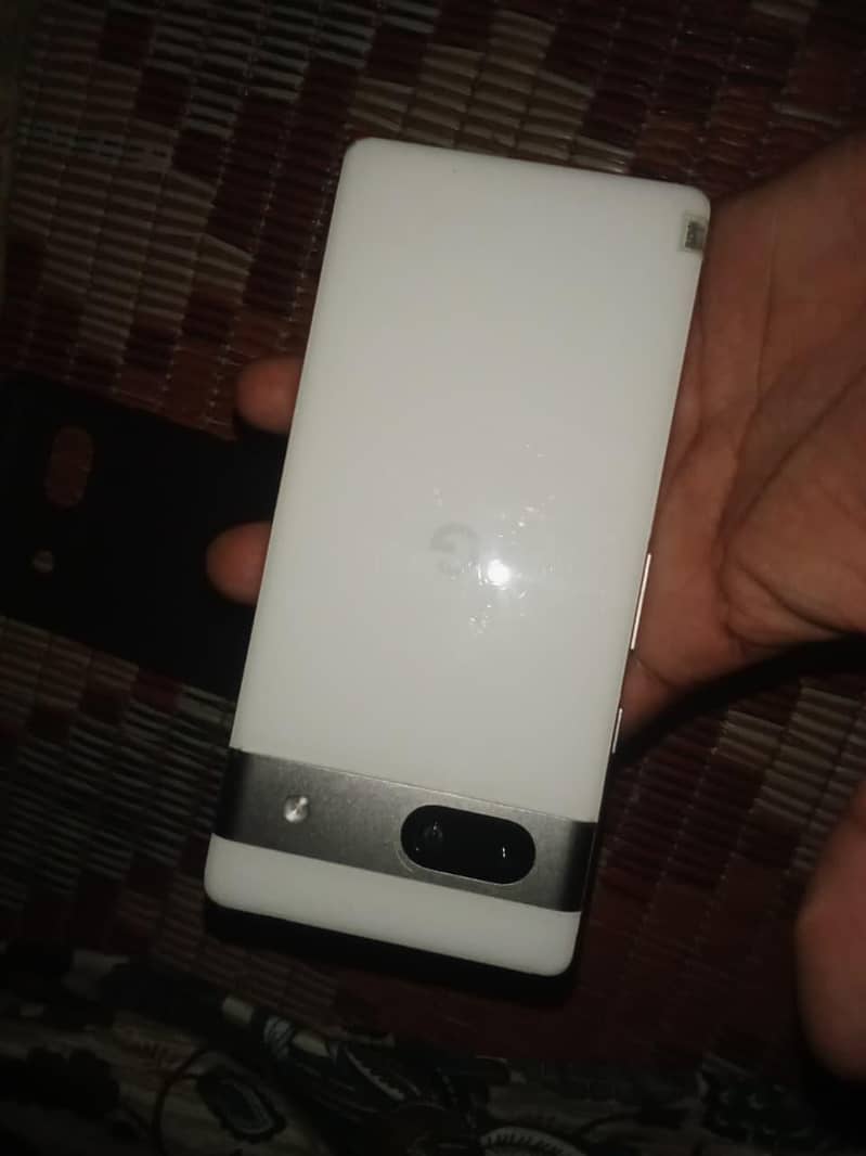google pixel 7a 4
