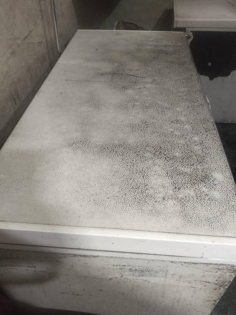 waves deep freezer 2