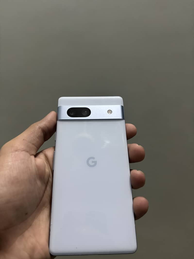 Google Pixel 7a 0