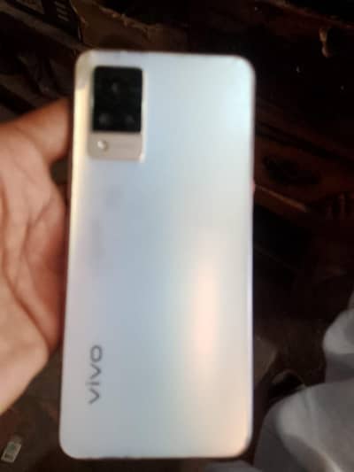 v21 box mobile photo dekhlo 8gb 128gb leen breek see 0303.71. 91.219