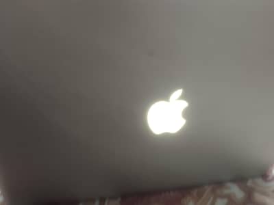 Apple MacBook Pro  13" 2011