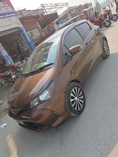 Toyota Vitz Spider 2014