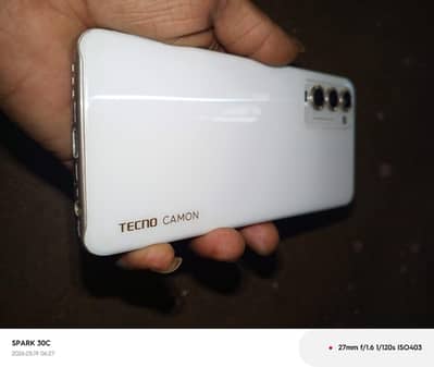 ok mobil he  tecno comon18t 4 128 koi maslas nh he mobil me