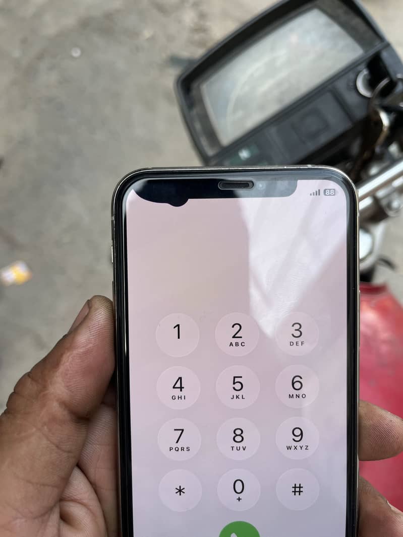 iPhone 11 Pro 6