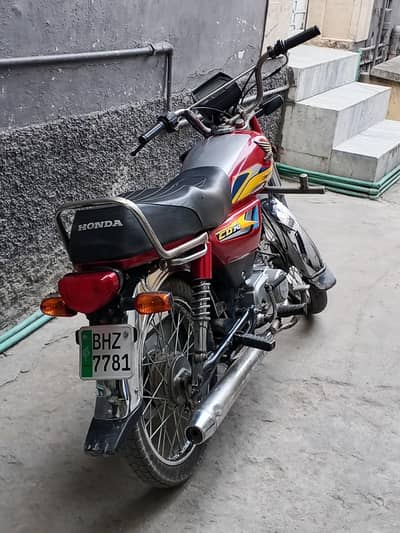 Road Prince 70 (Modified to Honda 2025 Look) – Excellent Condition