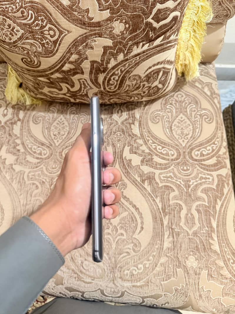 ONE PLUS 7T 0