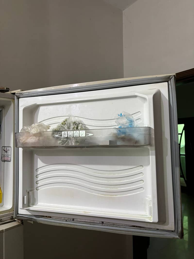 Fridge 4