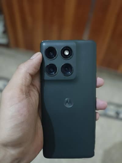 Motorola edge 2025 Model Sim Lock
