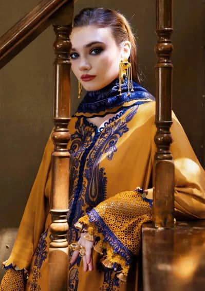 women stylish suit
