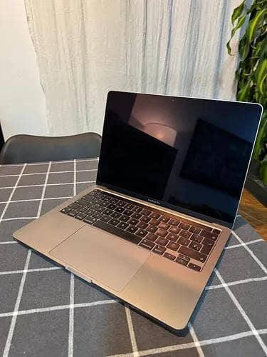 MacBook Pro M1 0