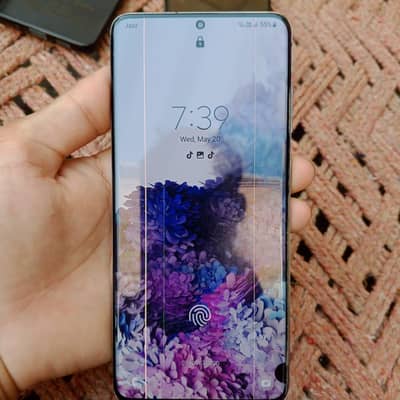 Samsung S20+ used . 3 Lines . sim working okay