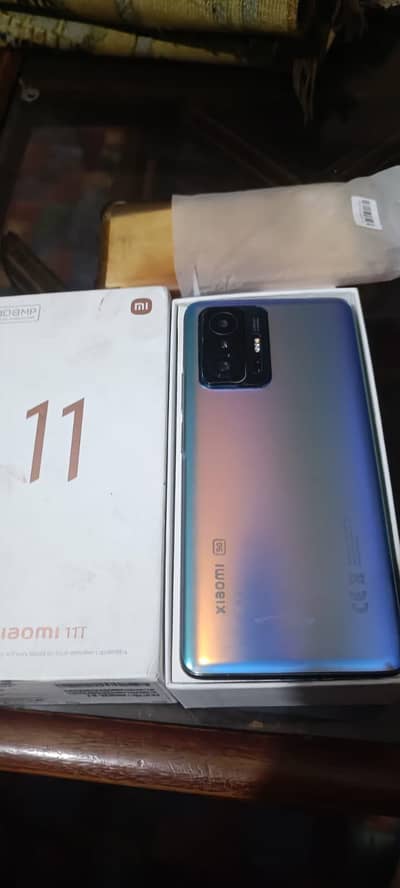 xiaomi mi 11t 8/256 with box charger
