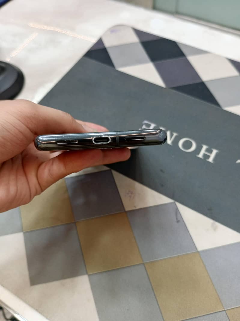 Google pixel 7 pro 2
