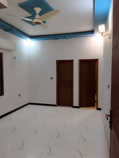 Leased 200yrds 2nd Floor Portion For Sale In Gulshan Block 2