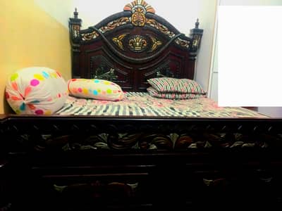 king Size bed with matrix
