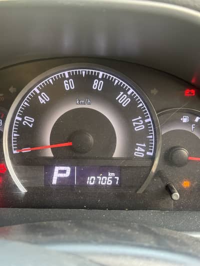 Nissan rooz 660cc 2011 model 15 import