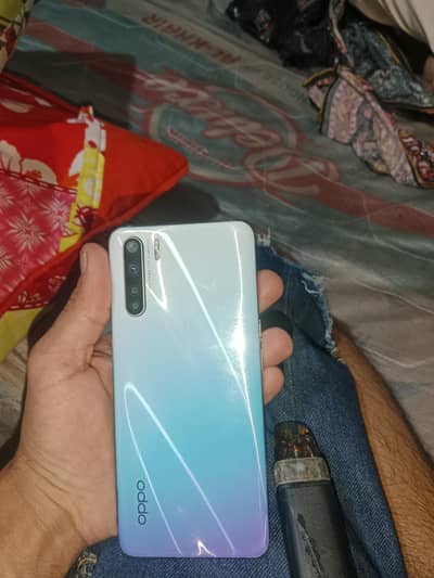 OPPO f15 8 gb ram 256 gb memory